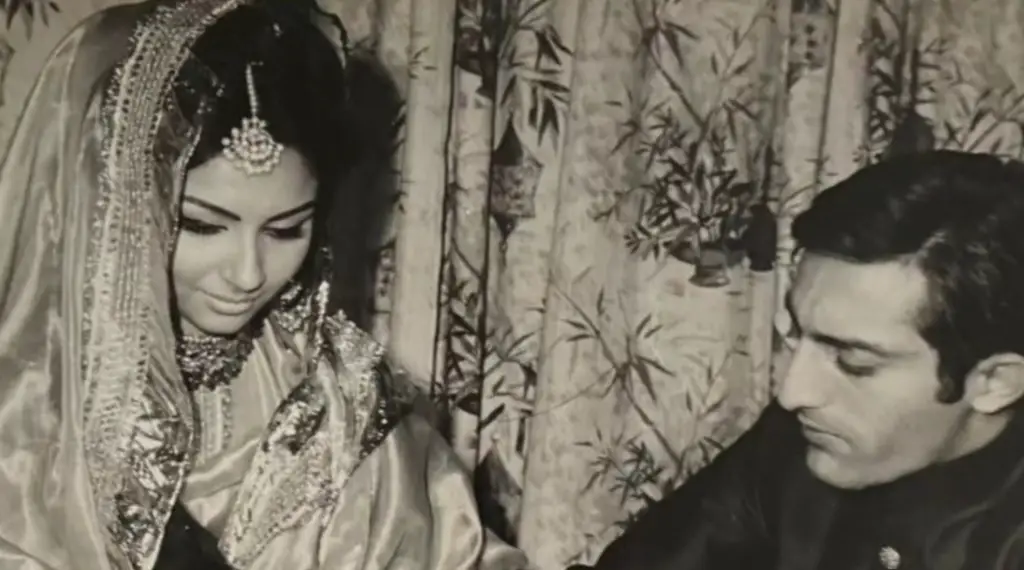 Saba Pataudi, Sharmila Tagore